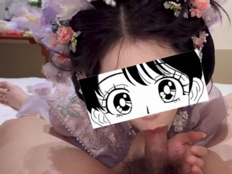 Gái xinh trong bộ đồ em gái nhỏ mút của quý cực đã