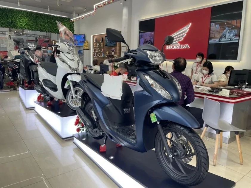 Giá xe Honda Vision tháng 10/2024, phiên bản & đánh giá